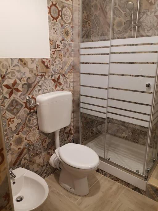 Na Za Rosa Apartment Porto Empedocle Luaran gambar